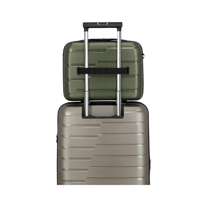 Travelite Air Base Beautycase olive